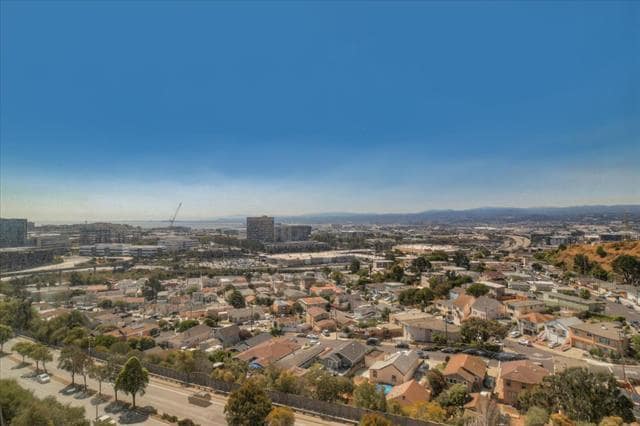 Photo - 1 Mandalay Pl