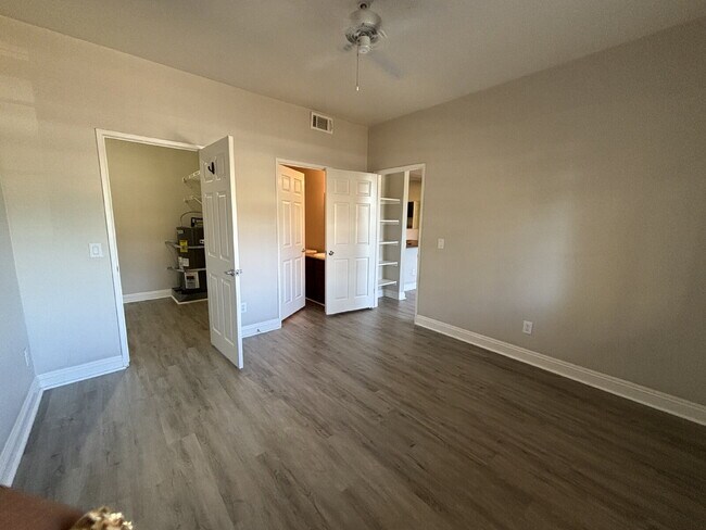 Photo - 2 Bed, 2 Bath condo, ground floor unit Unit 108