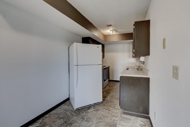 Photo - 717 N Walker St