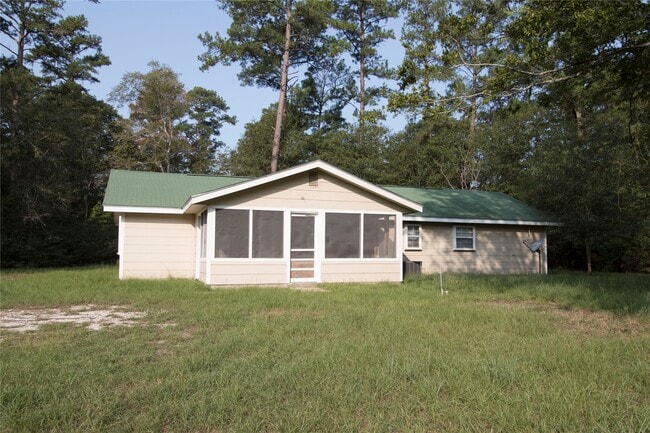 Photo - 20 White Oak Dr