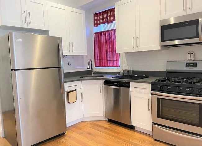 Photo - 534 New Lots Ave