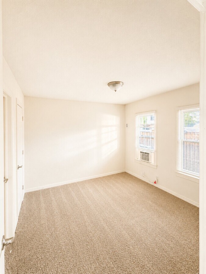 Photo - 300 Delmar Ct Unit 15