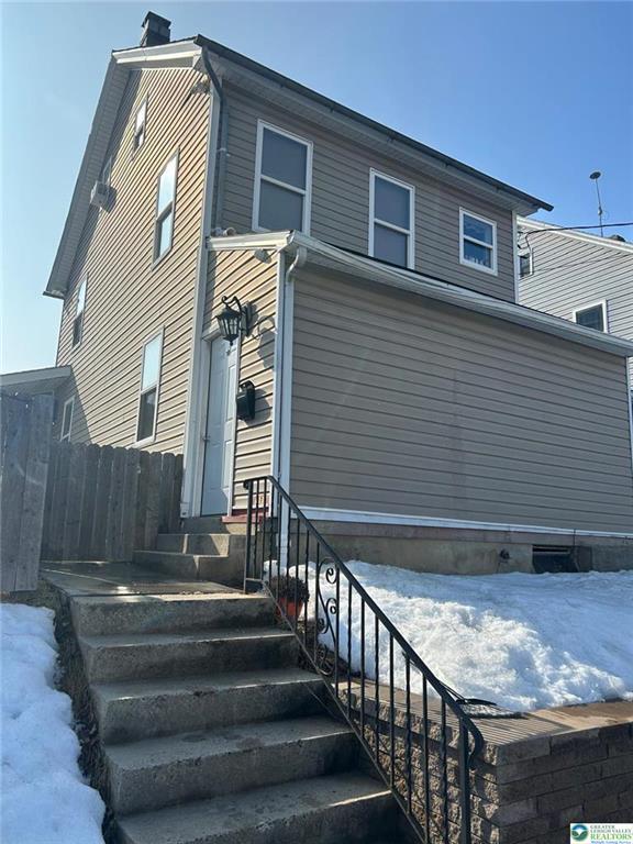 Building Photo - 134 S 3rd St Unit Apt B