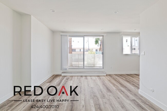 Photo - 410-414 Manhattan Pl-108 Unidad 108