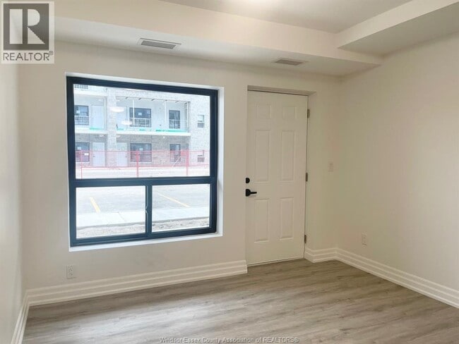 Photo - 3320 Stella Crescent Unité 112