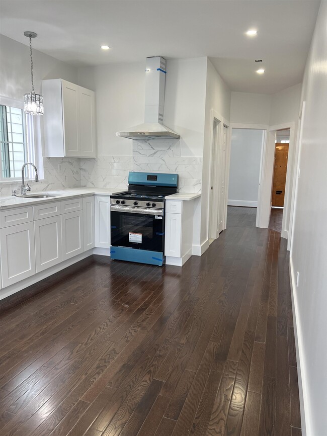 Photo - 34 Garretson Ave
