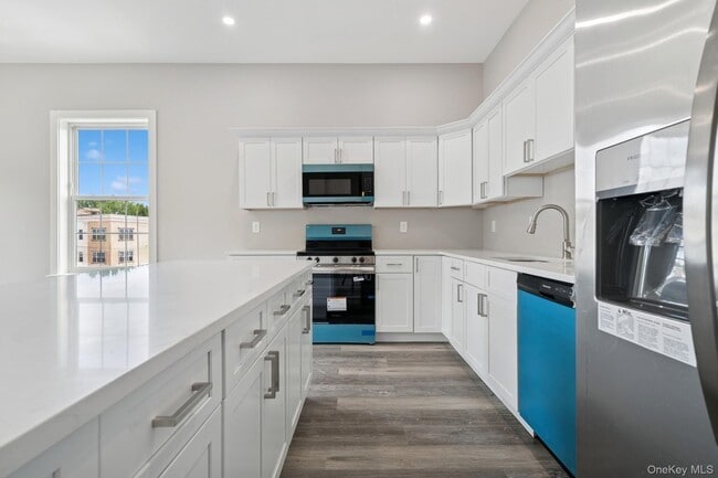 Photo - 153 Greenwich Ave Unit 201