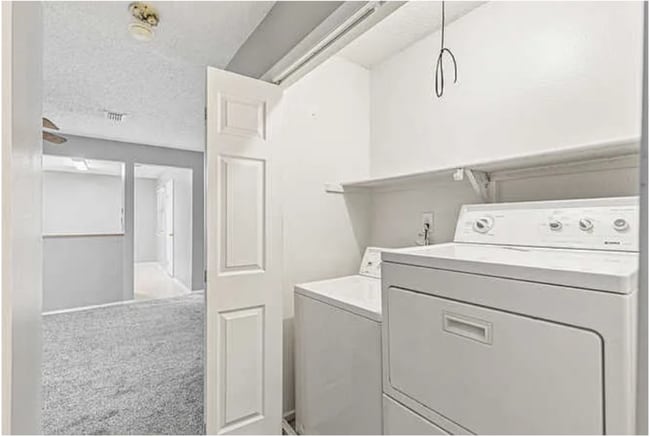 Photo - Adorable 2 bed, 2 Bath Condo In Centennial Unit B