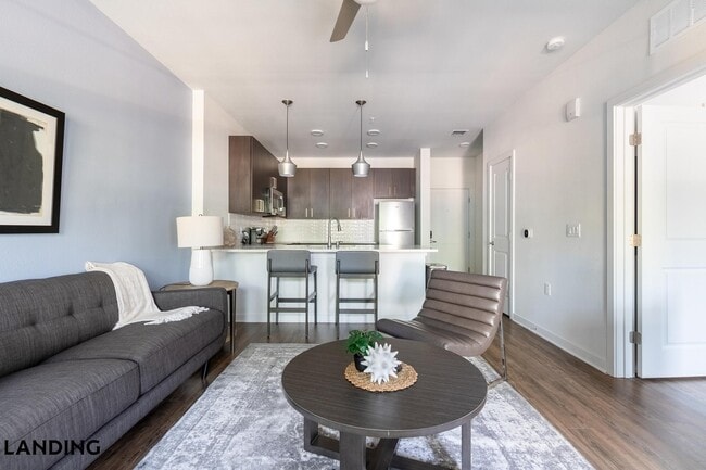 Photo - 1225 Utica Dr Unit 1-212