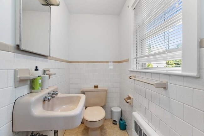 Photo - 17 Holworthy Pl