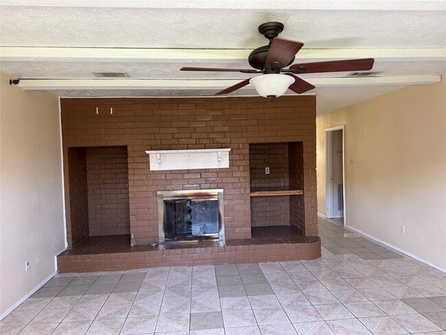 Photo - 8426 Avington Rd