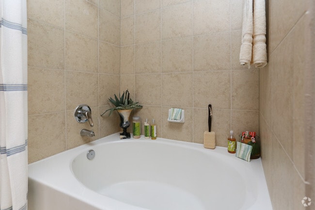 Photo - Deseo at Grand Mission