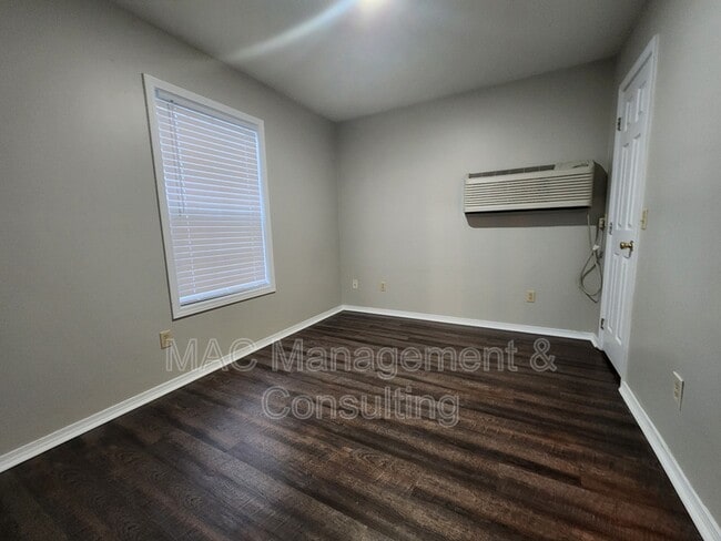 Photo - 1325 Virginia Ave Unit A23