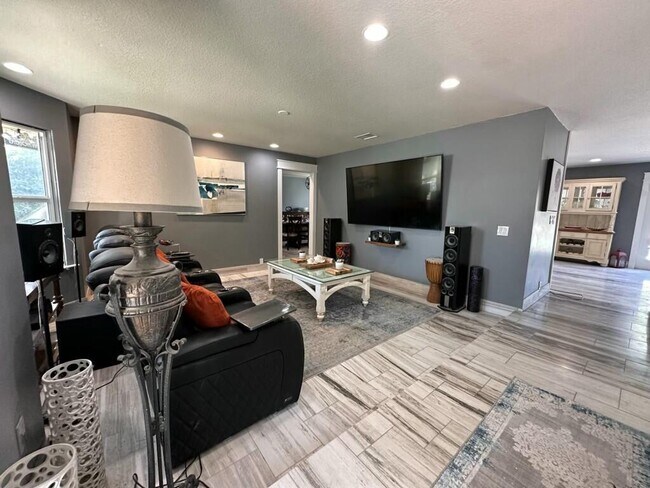 Photo - 4332 145th Ave N