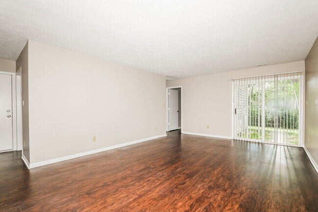 Photo - 5149 Emmert Dr