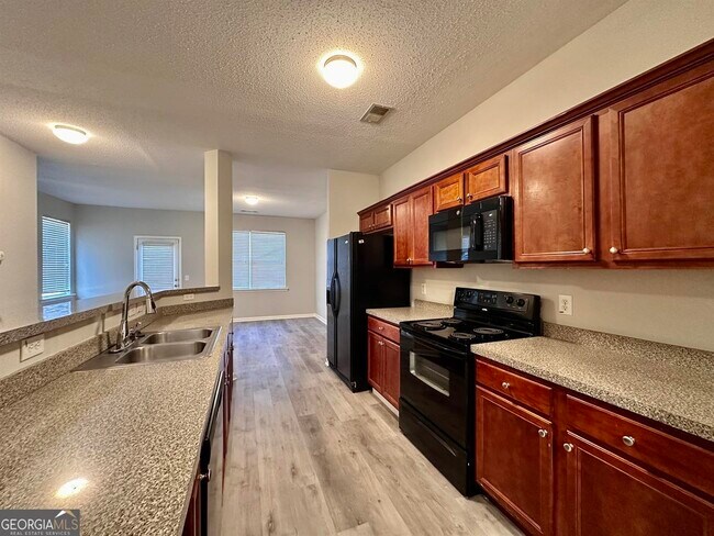 Photo - 2042 Bayrose Cir