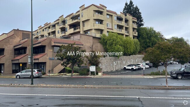 Building Photo - Downtown Walnut Creek! 3rd floor 2 master ... Unit 307 Rental