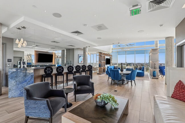 Luminary Residences Aqua Lounge