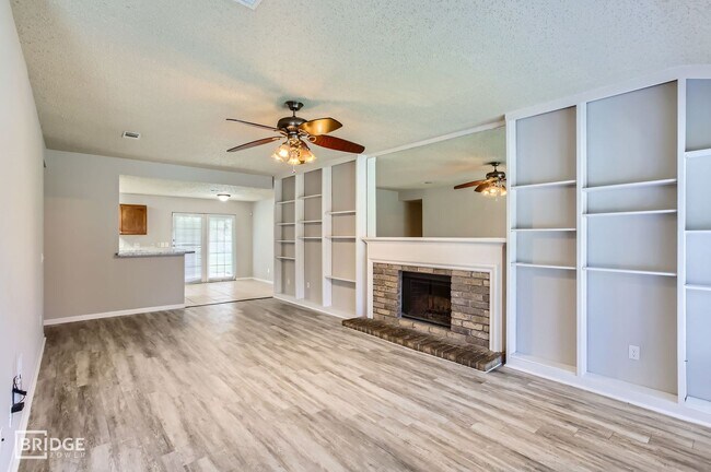 Photo - 11910 Yearling Dr