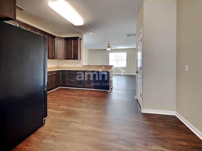 Photo - 7778 Discovery Rd