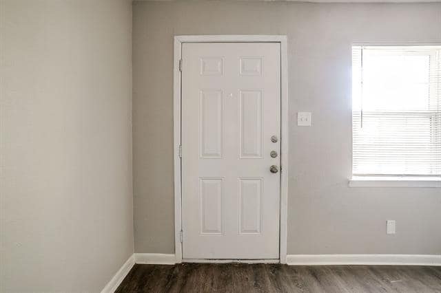 Photo - 2517 Normont Cir