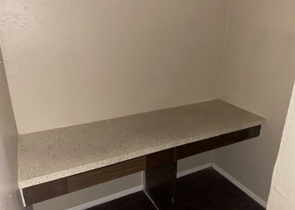 Built-in study nook - Enclave Apartments