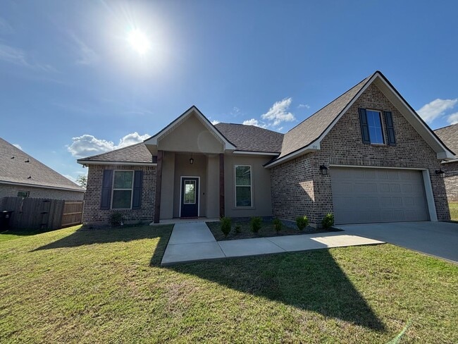 Photo - Gorgeous 3 Bedroom Home in Princeton - Only 3 Years Old!
