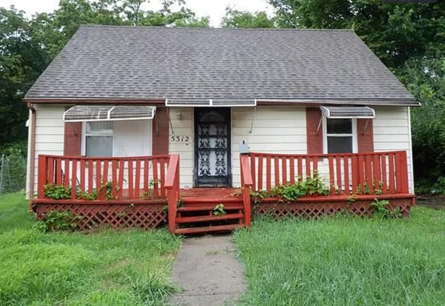 Building Photo - 5312 Myrtle Ave
