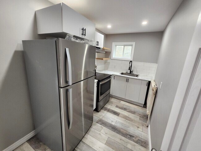 Photo - 90 Wentworth St Unit 2