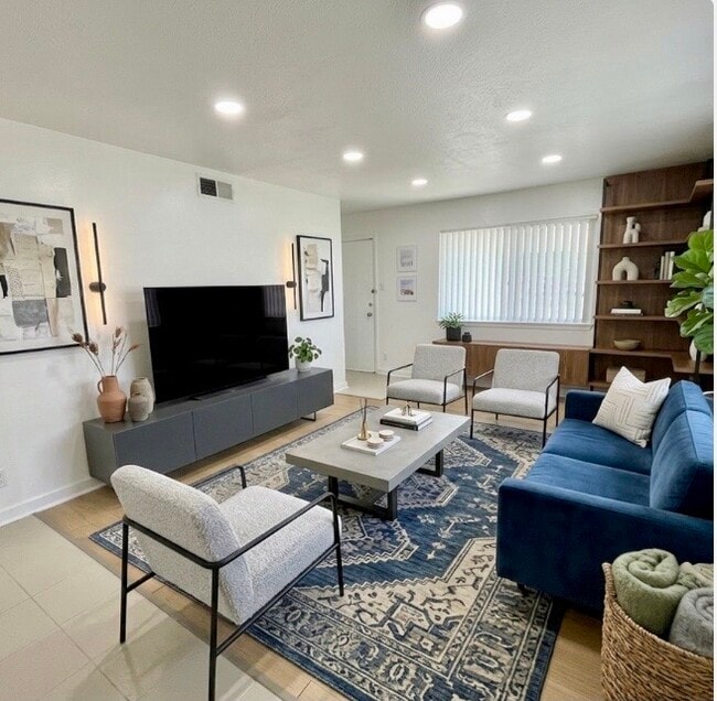 Comfortable large living room - Pinon Terrace