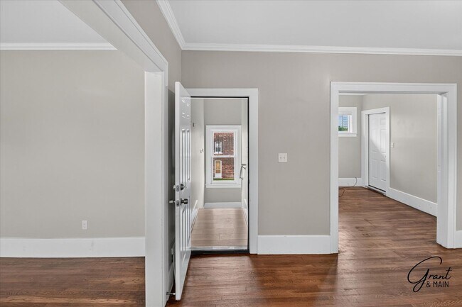 7428-7428 Dunedin St Unit 7426 - Upper TR 8/10/26