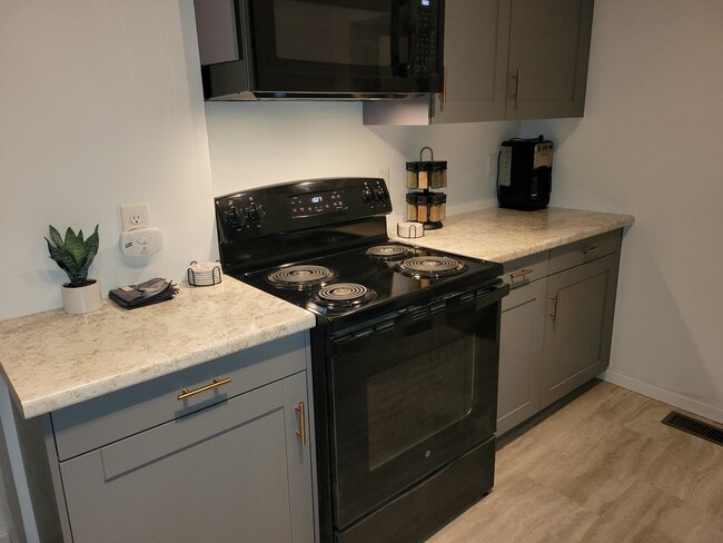 Photo - 836 Avenue F Unit 101