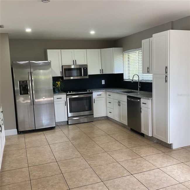 Photo - 6377 Myrtlewood Rd