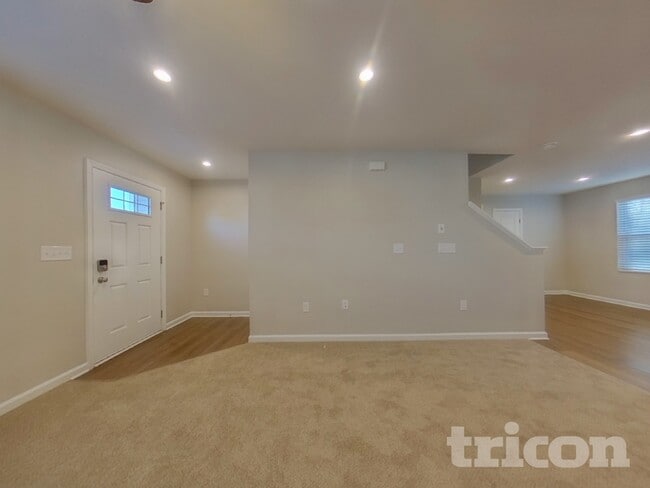 Photo - 8991 Celtic Dr