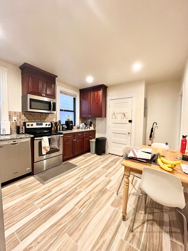 Photo - 2 Parker Hill Ter