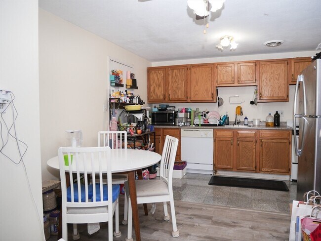 Photo - 183 Kent St Unit 1