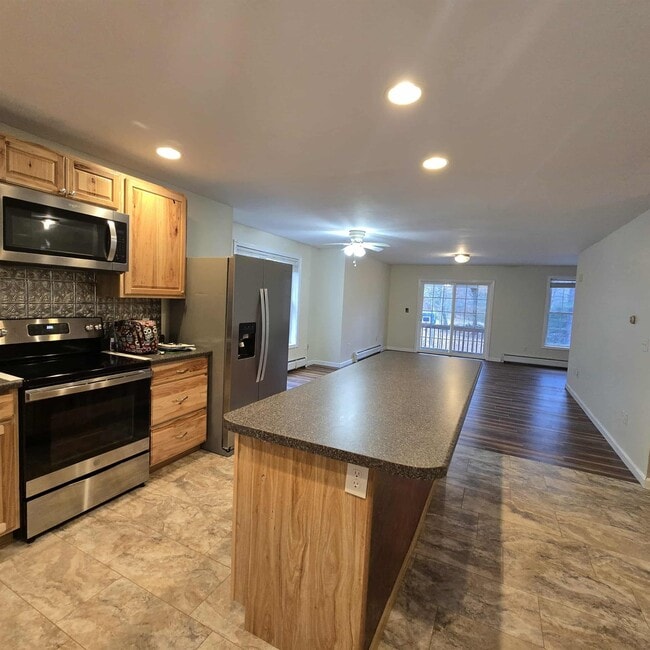 Photo - 315 Old Concord Turnpike Townhome