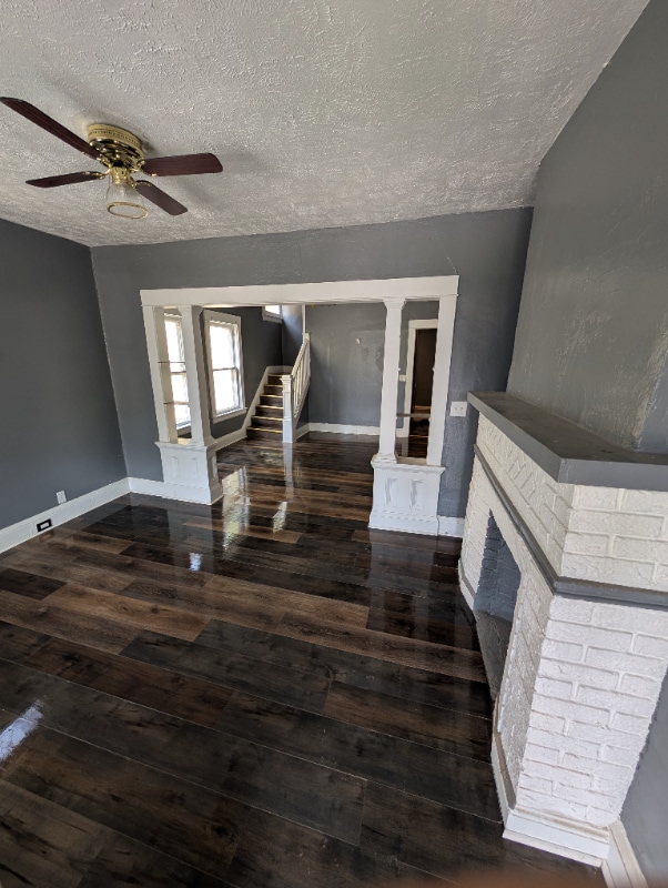 Photo - 4079 E 104th St Unidad 1