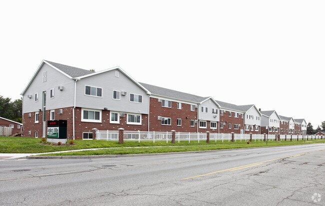 Legacy Hill Apartments - Legacy Hill Apartments