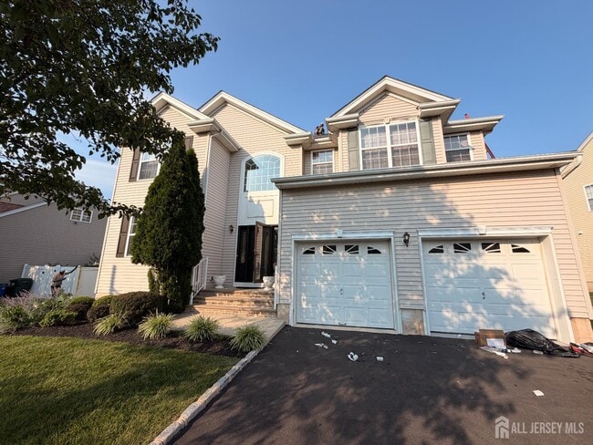 Building Photo - 87 Timberhill Dr