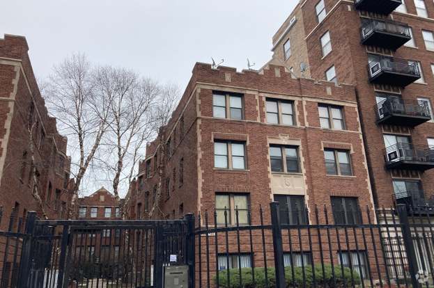 Building Photo - 4531 S Drexel Blvd Rental