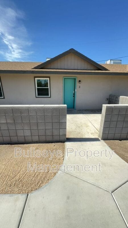 Building Photo - 840 E Turney Ave