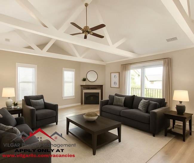 Building Photo - Spacious and beautifully updated, this 2-b... Unit Second flr 1509 Rental