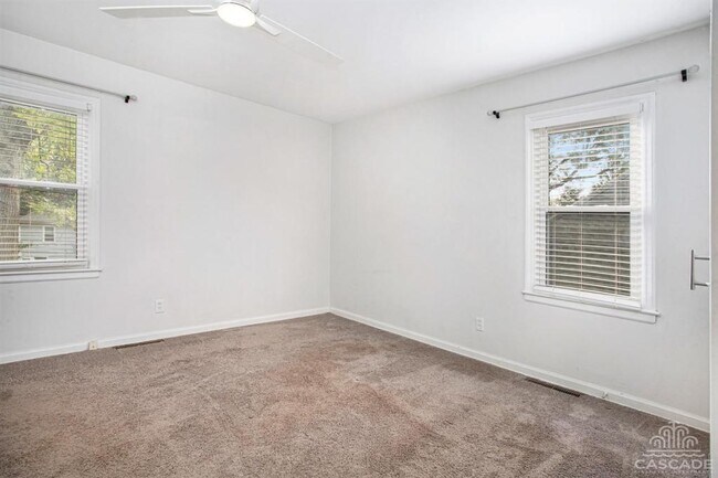 Photo - 1005 W 90th Terrace