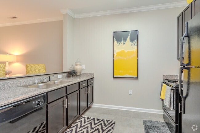 2BR, 2BA - 1096SF Sandalwood - Kitchen - Adeline at White Oak