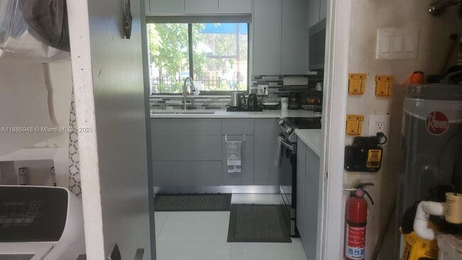 Photo - 9598 Stones River Park Way