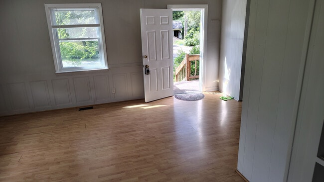 Photo - Room in House on Old Monroe Rd