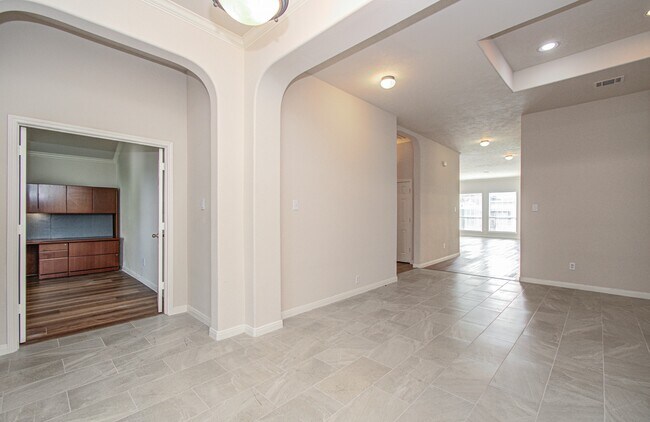 17611 Emerald Garden Ln