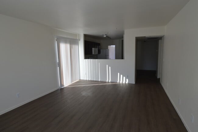 Photo - 4430 E Van Buren Ave Unit 203