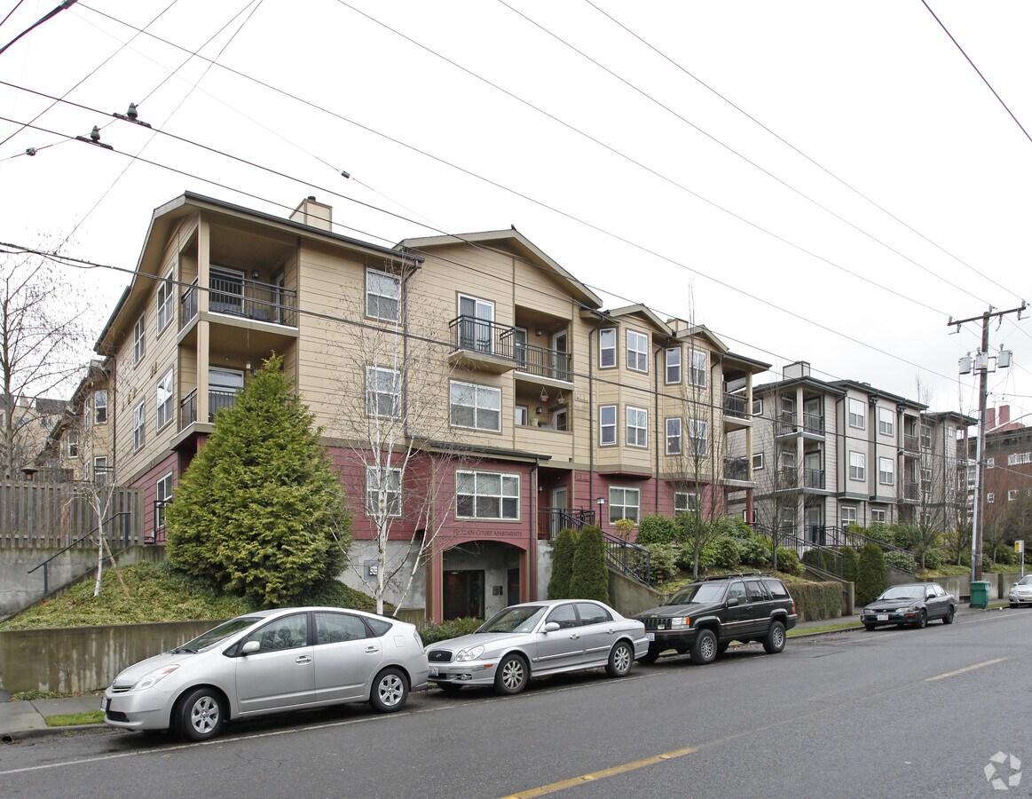 Orliss Apartment (Garden Court) - Orliss Apartment (Garden Court)